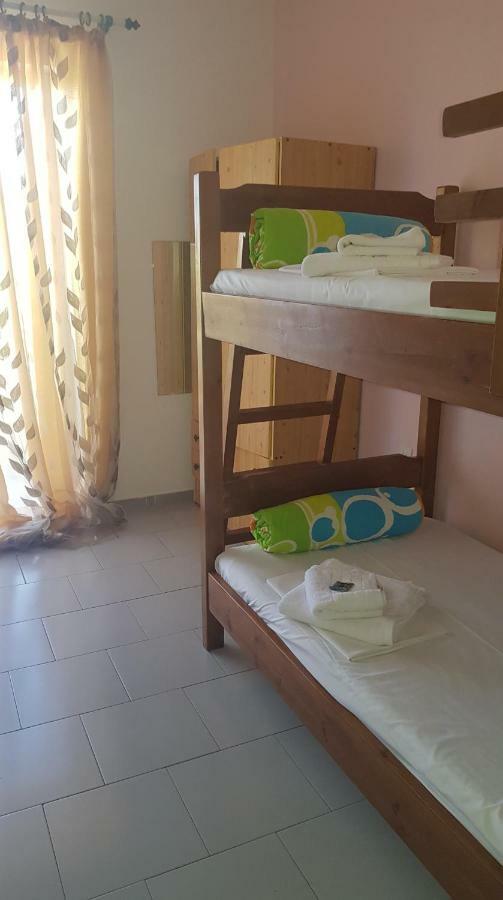 Athina Apartments Толон Экстерьер фото