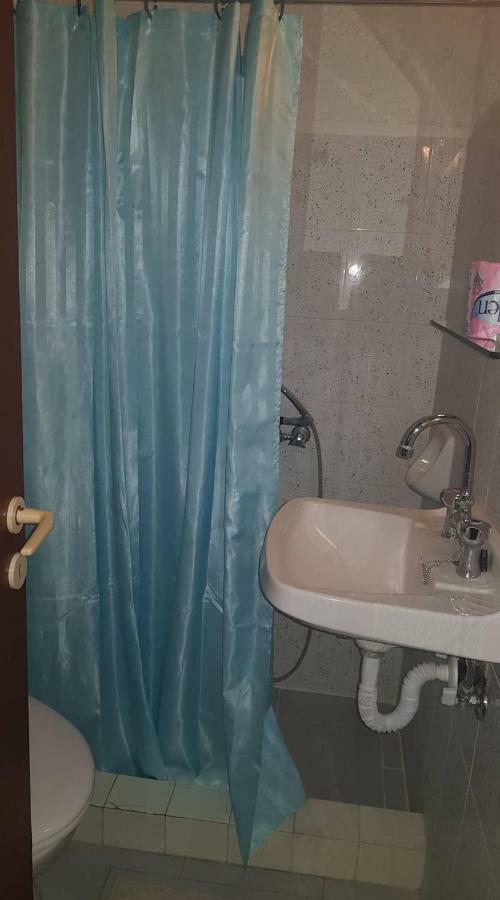 Athina Apartments Толон Экстерьер фото